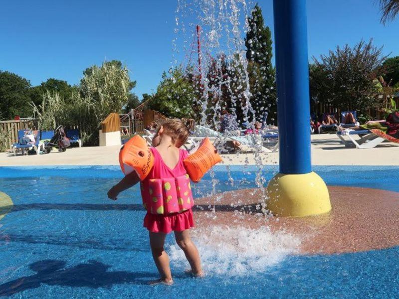 Camping Officiel Siblu Mer Et Soleil Saint-Georges-d'Oleron Exterior foto